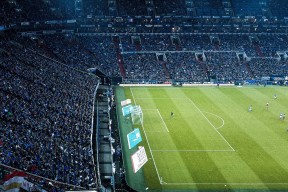 张本智和赛点兑现，利物浦淘汰洛杉矶快船晋级四强，主帅激动落泪